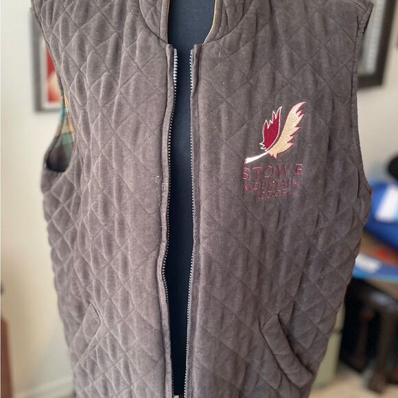 Orvis Other - Orvis quilted vest-Med/brown